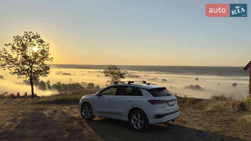 Позашляховик / Кросовер Audi Q4 e-tron 2023 в Харкові фото Позашляховик / Кросовер Audi Q4 e-tron 2023 в Харкові