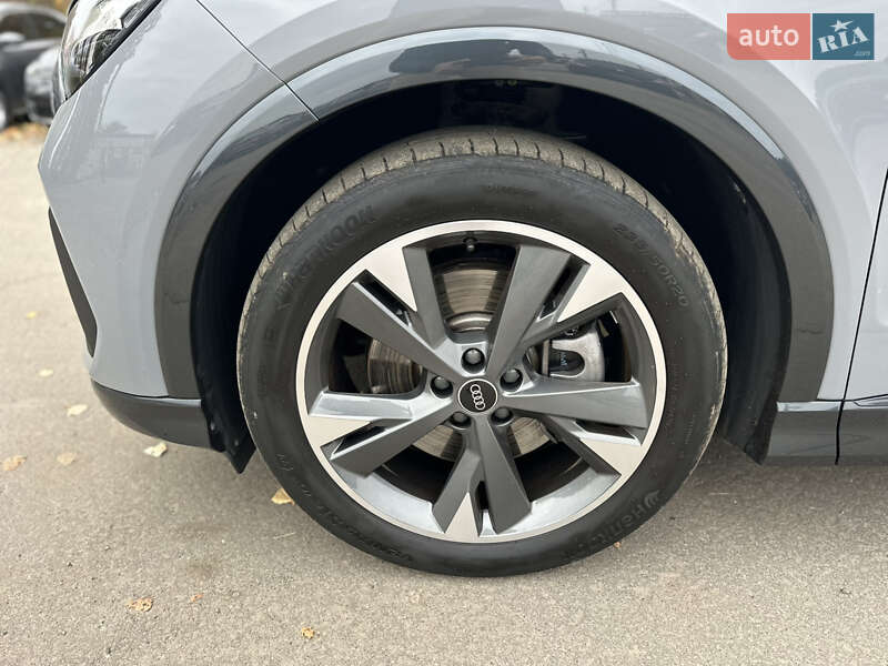 Позашляховик / Кросовер Audi Q4 e-tron 2021 в Києві фото 9 Позашляховик / Кросовер Audi Q4 e-tron 2021 в Києві