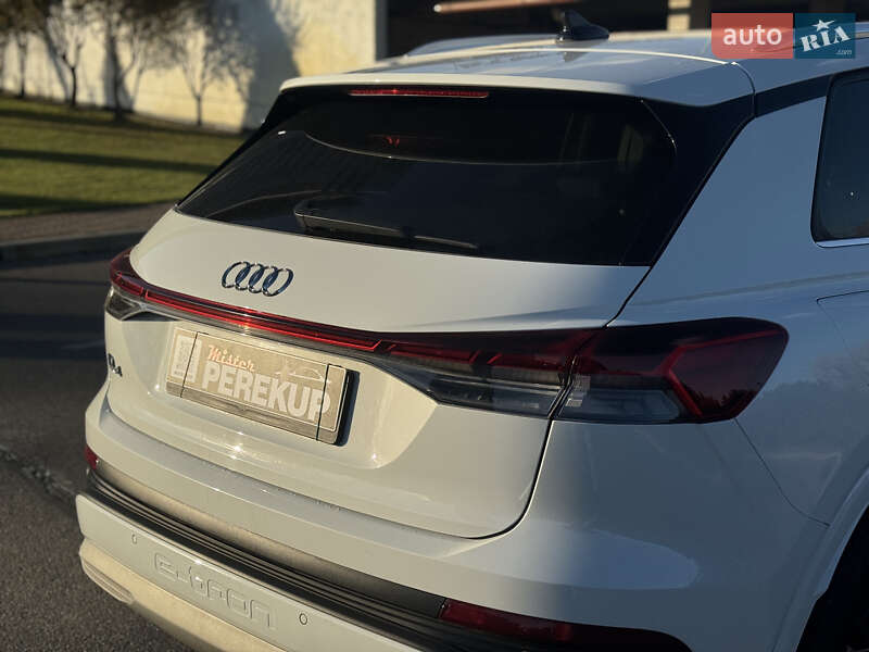 Внедорожник / Кроссовер Audi Q4 e-tron 2023 в Киеве
