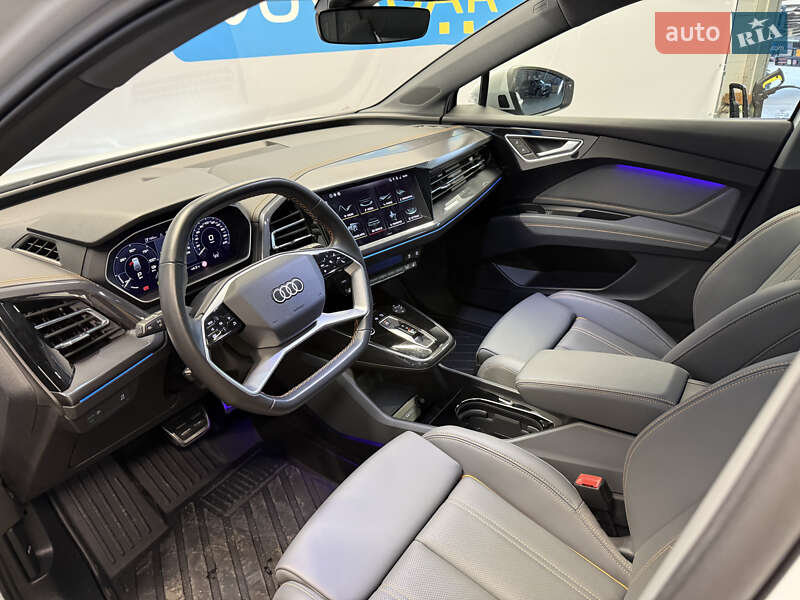 Позашляховик / Кросовер Audi Q4 e-tron 2023 в Києві