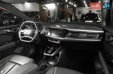 Внедорожник / Кроссовер Audi Q4 e-tron 2021 в Одессе