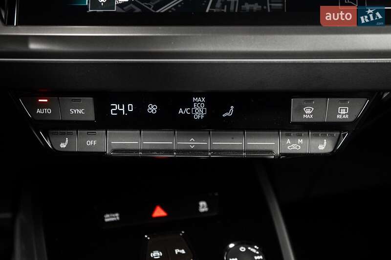 Позашляховик / Кросовер Audi Q4 e-tron 2021 в Одесі