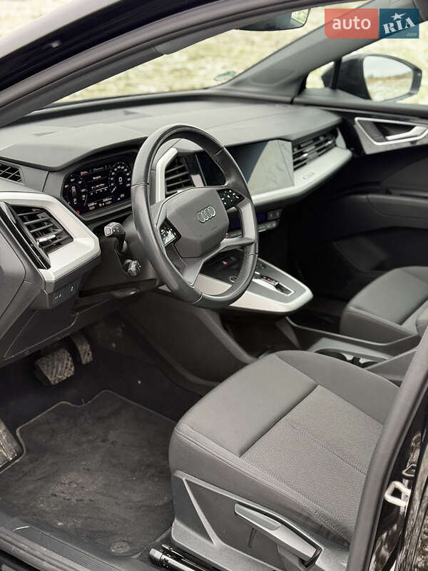 Позашляховик / Кросовер Audi Q4 e-tron 2023 в Луцьку фото 27 Позашляховик / Кросовер Audi Q4 e-tron 2023 в Луцьку