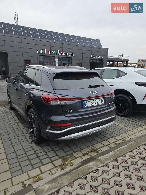 Внедорожник / Кроссовер Audi Q4 e-tron 2023 в Ивано-Франковске