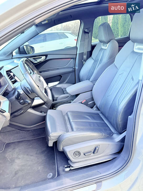 Позашляховик / Кросовер Audi Q4 e-tron 2023 в Одесі