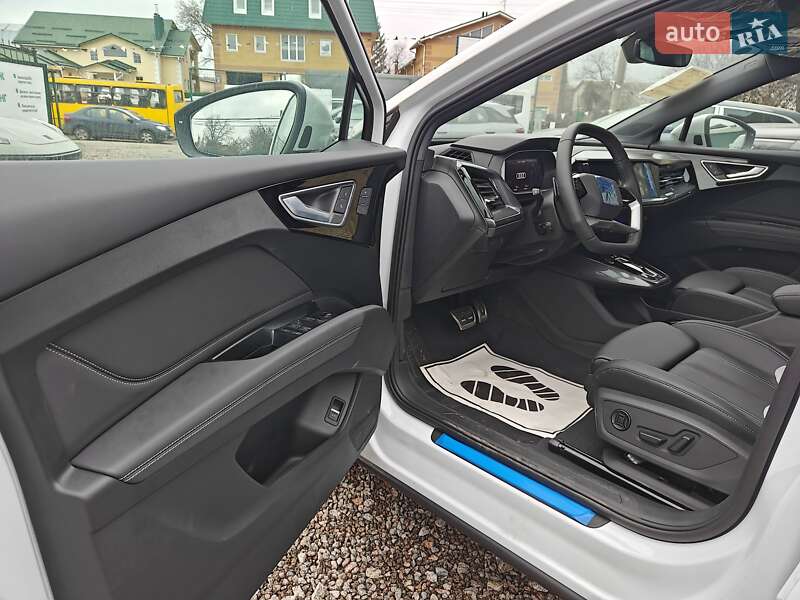 Внедорожник / Кроссовер Audi Q4 e-tron 2025 в Киеве фото 22 Внедорожник / Кроссовер Audi Q4 e-tron 2025 в Киеве