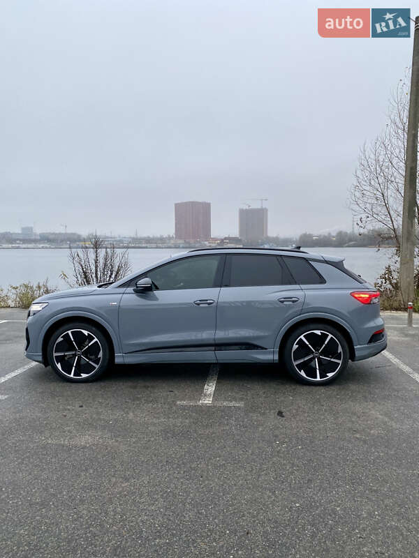 Внедорожник / Кроссовер Audi Q4 e-tron 2023 в Киеве