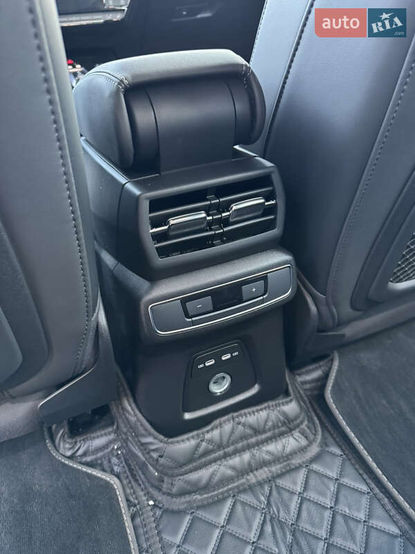 Внедорожник / Кроссовер Audi Q4 e-tron 2023 в Киеве фото 25 Внедорожник / Кроссовер Audi Q4 e-tron 2023 в Киеве
