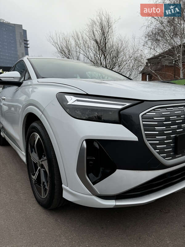 Внедорожник / Кроссовер Audi Q4 e-tron 2023 в Киеве фото 3 Внедорожник / Кроссовер Audi Q4 e-tron 2023 в Киеве