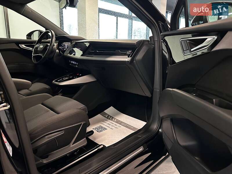 Внедорожник / Кроссовер Audi Q4 e-tron 2022 в Львове