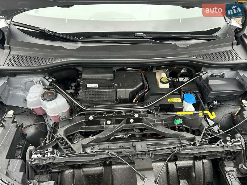 Позашляховик / Кросовер Audi Q4 e-tron 2024 в Одесі