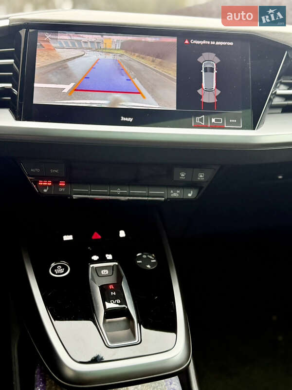 Внедорожник / Кроссовер Audi Q4 e-tron 2023 в Киеве фото 13 Внедорожник / Кроссовер Audi Q4 e-tron 2023 в Киеве