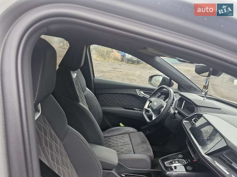 Внедорожник / Кроссовер Audi Q4 e-tron 2024 в Овруче фото 7 Внедорожник / Кроссовер Audi Q4 e-tron 2024 в Овруче