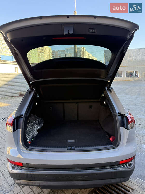 Внедорожник / Кроссовер Audi Q4 e-tron 2022 в Черновцах