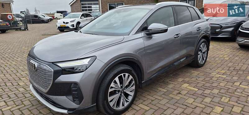Внедорожник / Кроссовер Audi Q4 e-tron 2022 в Тернополе