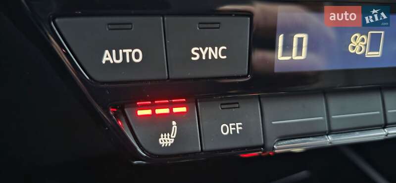 Внедорожник / Кроссовер Audi Q4 e-tron 2022 в Тернополе