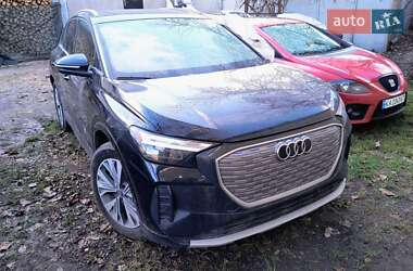 Внедорожник / Кроссовер Audi Q4 e-tron 2022 в Киеве