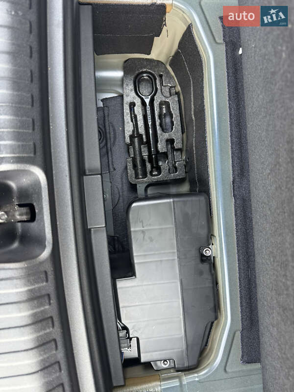 Внедорожник / Кроссовер Audi Q4 e-tron 2022 в Львове фото 21 Внедорожник / Кроссовер Audi Q4 e-tron 2022 в Львове