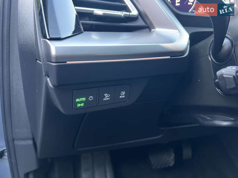 Внедорожник / Кроссовер Audi Q4 e-tron 2021 в Виннице