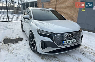 Внедорожник / Кроссовер Audi Q4 e-tron 2023 в Киеве
