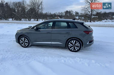 Позашляховик / Кросовер Audi Q4 e-tron 2022 в Львові
