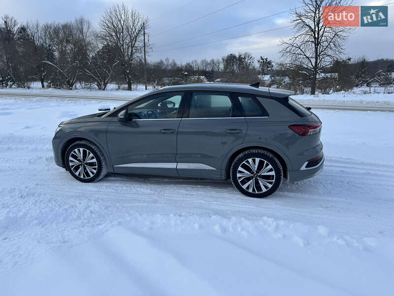 Позашляховик / Кросовер Audi Q4 e-tron 2022 в Львові