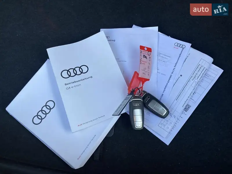 Внедорожник / Кроссовер Audi Q4 e-tron 2022 в Киеве документ