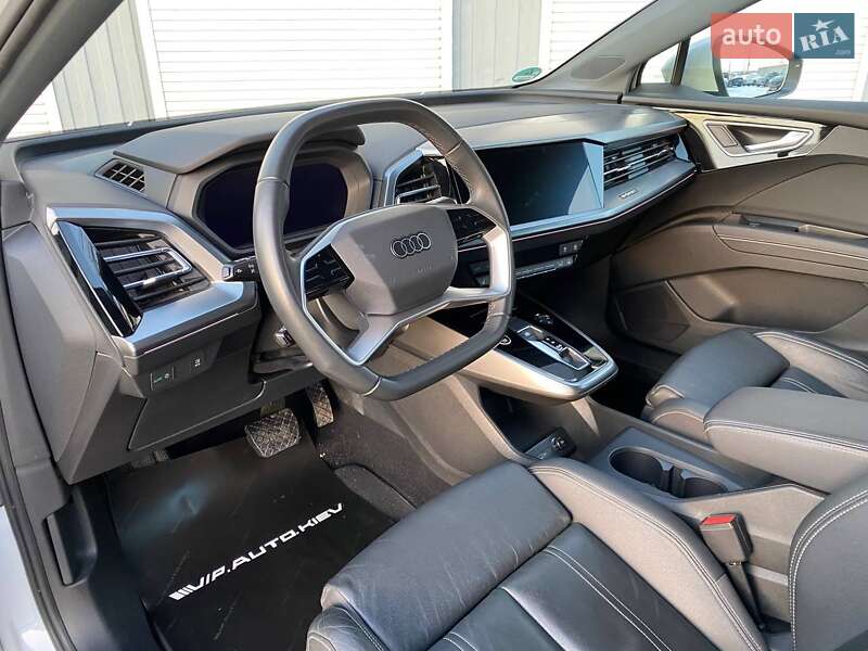 Внедорожник / Кроссовер Audi Q4 e-tron 2022 в Киеве