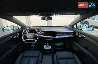 Позашляховик / Кросовер Audi Q4 e-tron 2022 в Києві