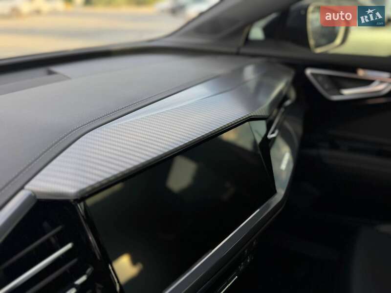 Позашляховик / Кросовер Audi Q4 e-tron 2024 в Києві фото 24 Позашляховик / Кросовер Audi Q4 e-tron 2024 в Києві