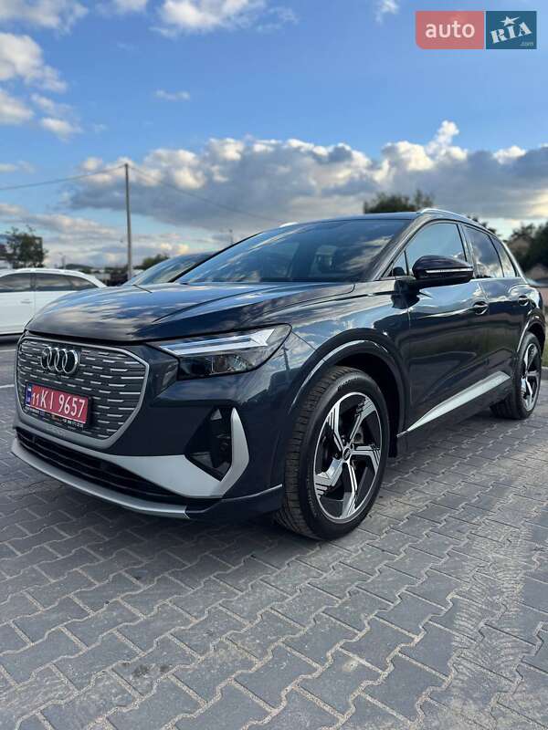 Audi Q4 e-tron 2024 Audi Q4 e-tron 2024