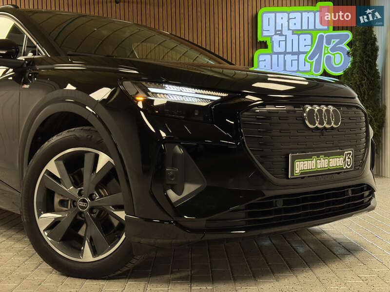 Внедорожник / Кроссовер Audi Q4 e-tron 2024 в Киеве