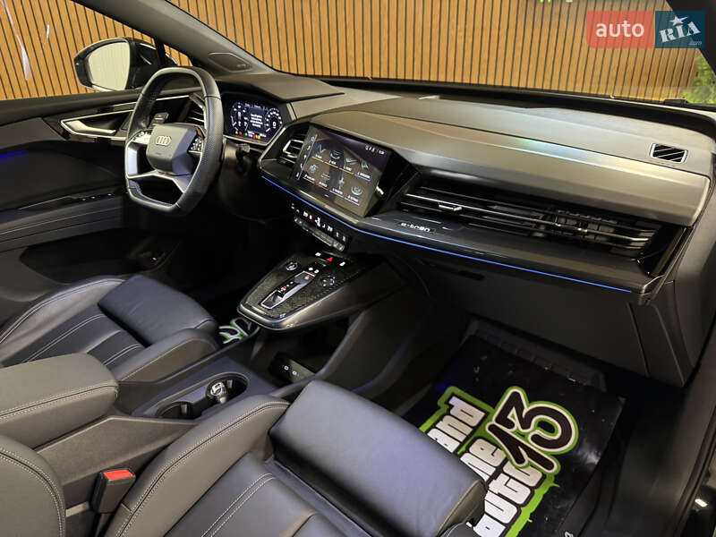 Внедорожник / Кроссовер Audi Q4 e-tron 2024 в Киеве