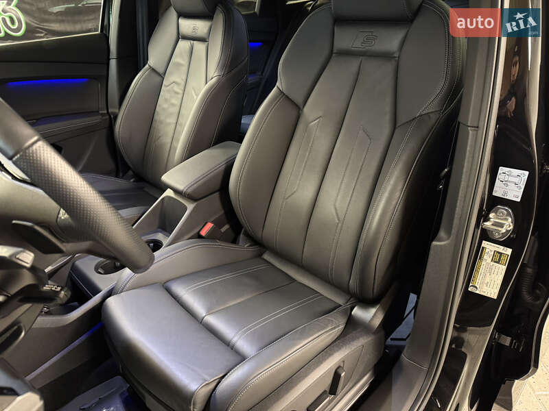 Внедорожник / Кроссовер Audi Q4 e-tron 2024 в Киеве