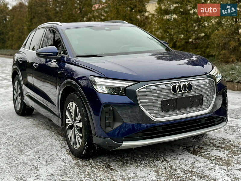 Позашляховик / Кросовер Audi Q4 e-tron 2021 в Дніпрі