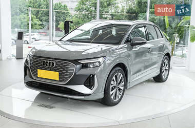 Позашляховик / Кросовер Audi Q4 e-tron 2025 в Києві