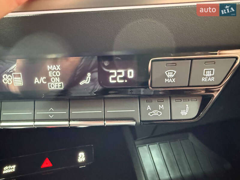 Внедорожник / Кроссовер Audi Q4 e-tron 2023 в Коломые