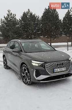 Позашляховик / Кросовер Audi Q4 e-tron 2023 в Києві