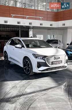 Внедорожник / Кроссовер Audi Q4 e-tron 2023 в Днепре