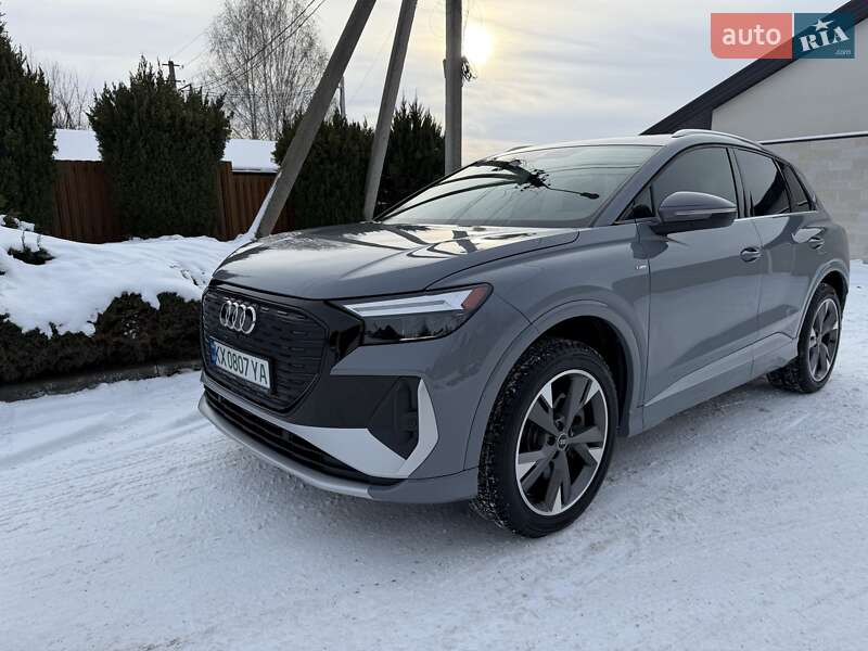 Внедорожник / Кроссовер Audi Q4 e-tron 2023 в Харькове