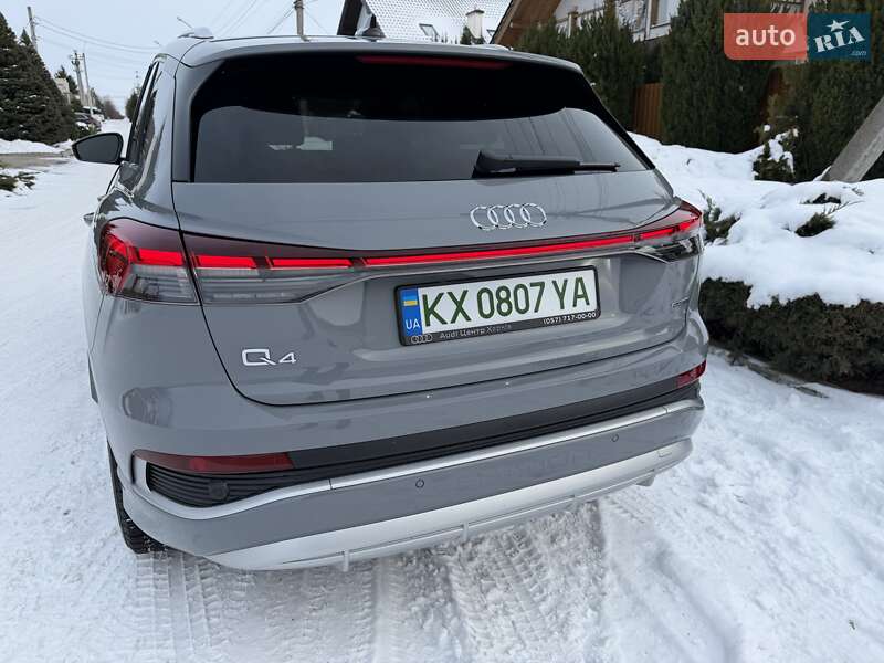 Внедорожник / Кроссовер Audi Q4 e-tron 2023 в Харькове