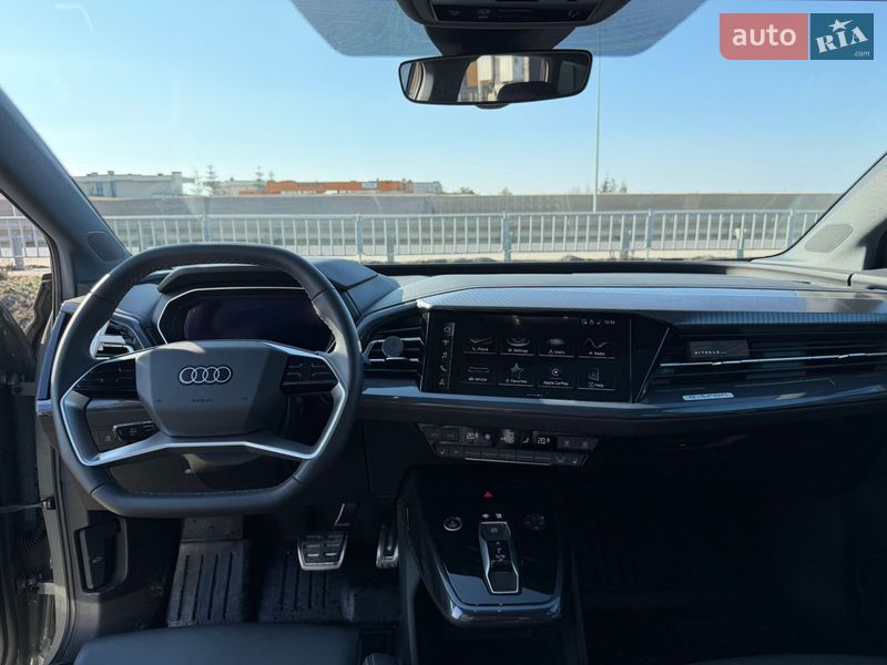 Внедорожник / Кроссовер Audi Q4 e-tron 2025 в Львове