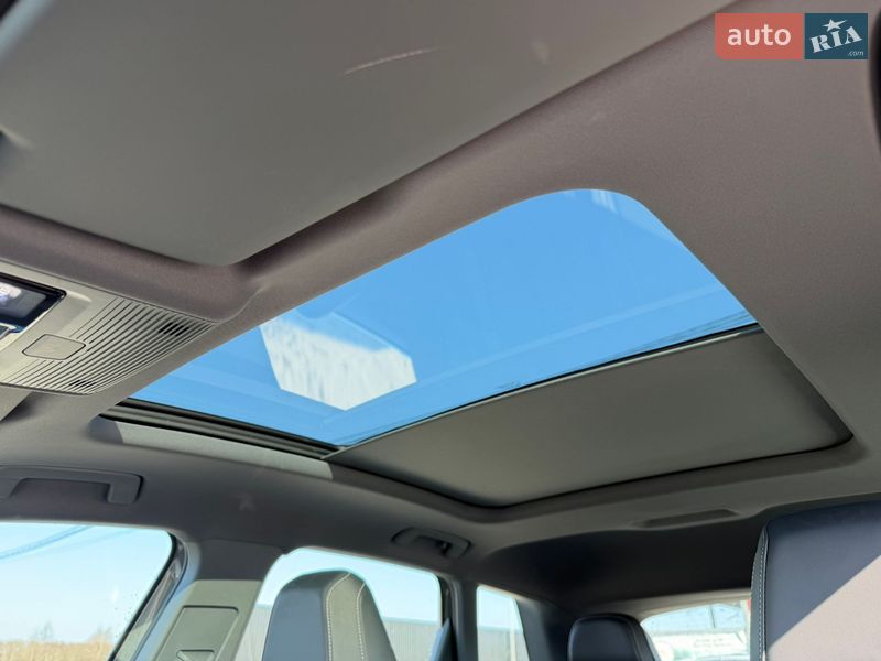 Внедорожник / Кроссовер Audi Q4 e-tron 2025 в Львове