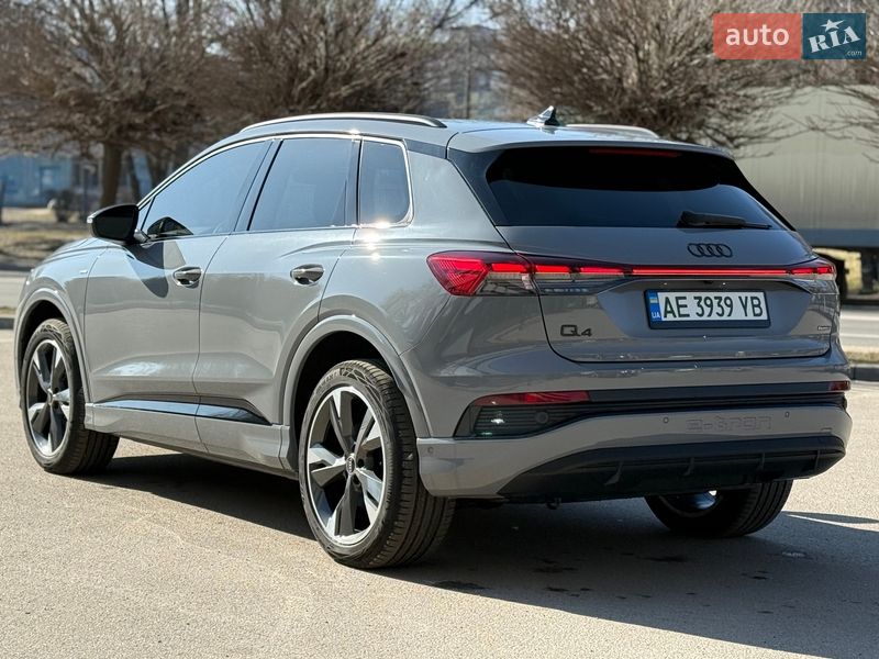 Внедорожник / Кроссовер Audi Q4 e-tron 2023 в Днепре
