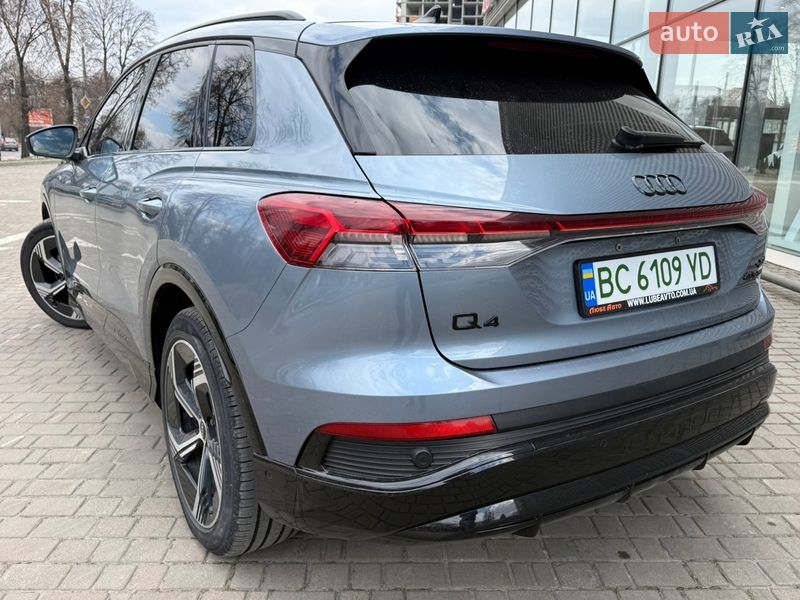 Внедорожник / Кроссовер Audi Q4 e-tron 2022 в Львове