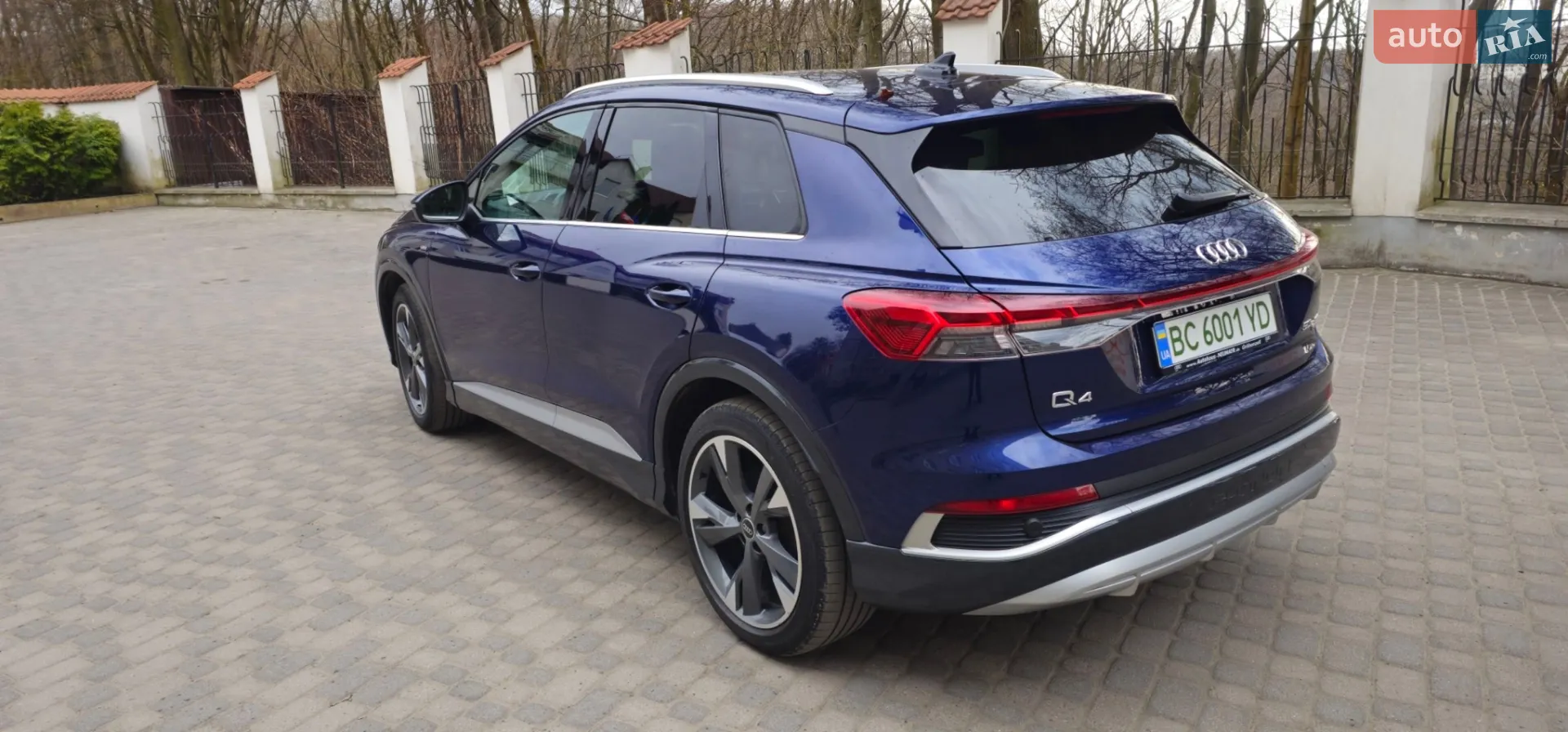Audi Q4 e-tron 2022 VIN WAUZZZFZ7NP029255 фото оголошення 12 з 22