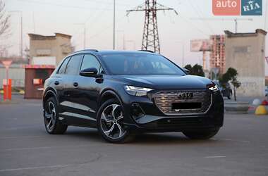 Позашляховик / Кросовер Audi Q4 e-tron 2024 в Києві