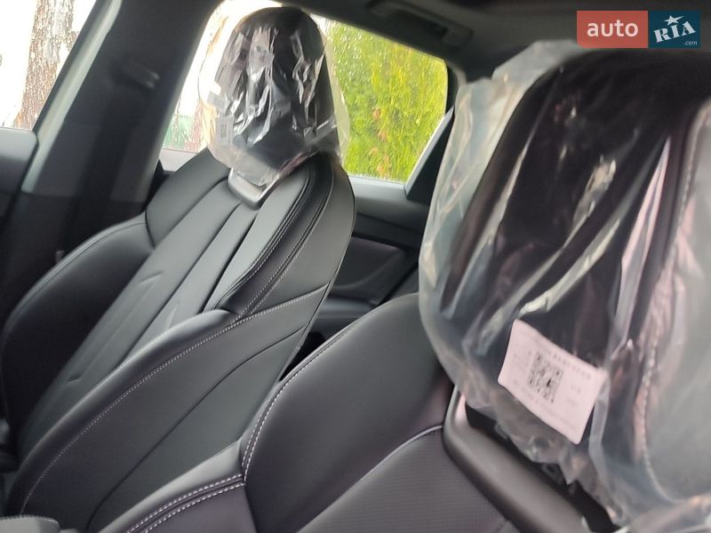 Внедорожник / Кроссовер Audi Q4 e-tron 2025 в Киеве