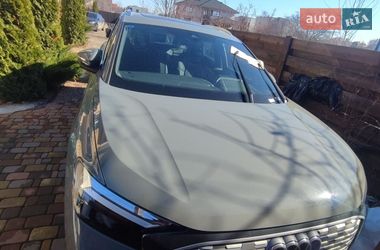 Внедорожник / Кроссовер Audi Q4 e-tron 2025 в Киеве