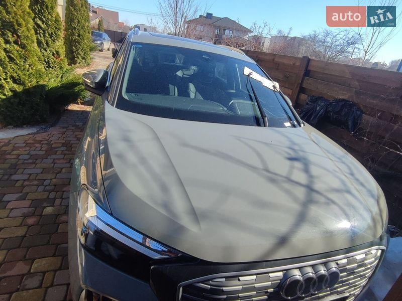 Внедорожник / Кроссовер Audi Q4 e-tron 2025 в Киеве